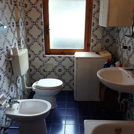 Con Terrazzo In Conca Verde * Ventimiglia